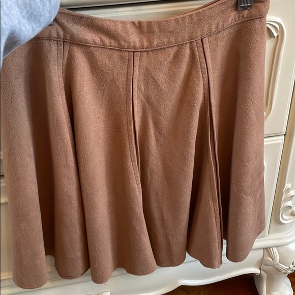 Shein suede mini skirt - Picture 3 of 3